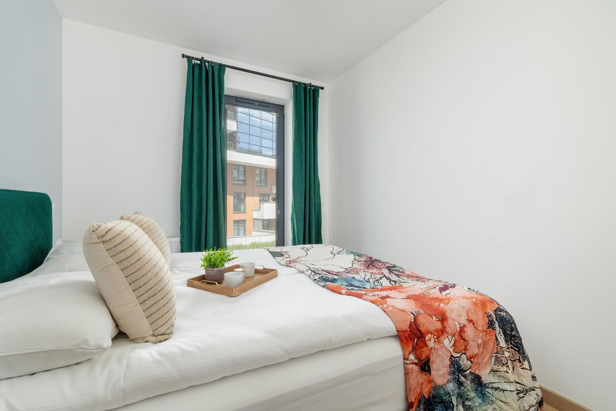 Elegancki Apartament Z Balkonem Dla 4 Osob By Renters * Krakau